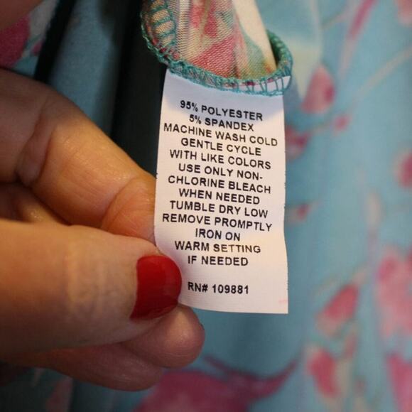 Sunny Leigh Flowing Draped Asymmetrical Hem Floral Blouse Fairy Pixie - Picture 4 of 4